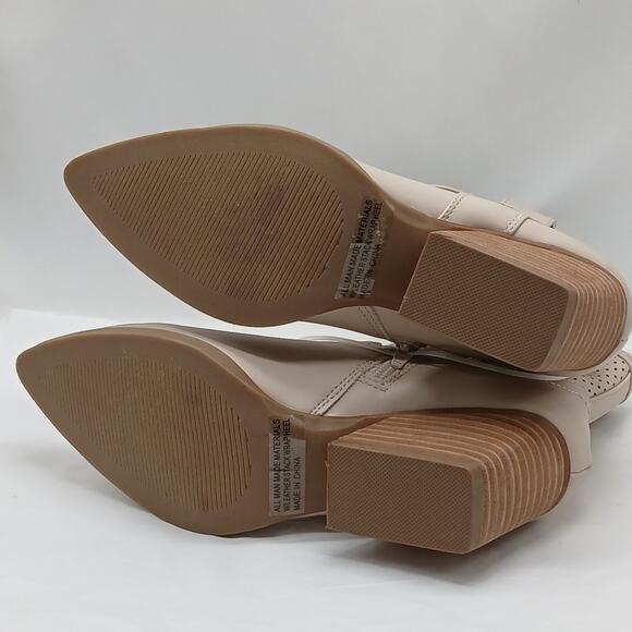 Dolce Vita Kirby Chunky Heel Ankle Boot Women's 6 Beige Western Shoes Cowgirl - Picture 10 of 11